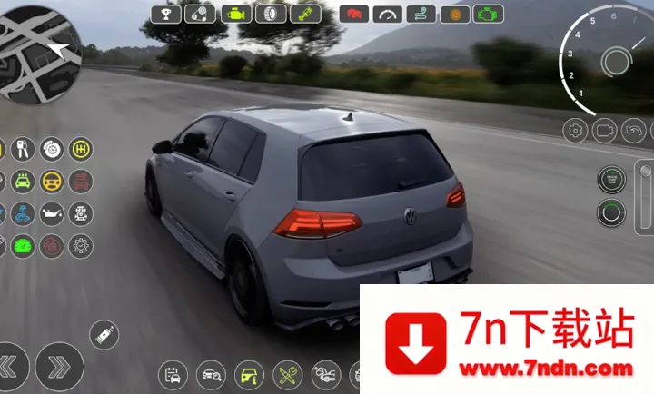 ���ڸ߶���4����ģ����(����������ʻ��Ϸ)v2.0 �ֻ����ͼ